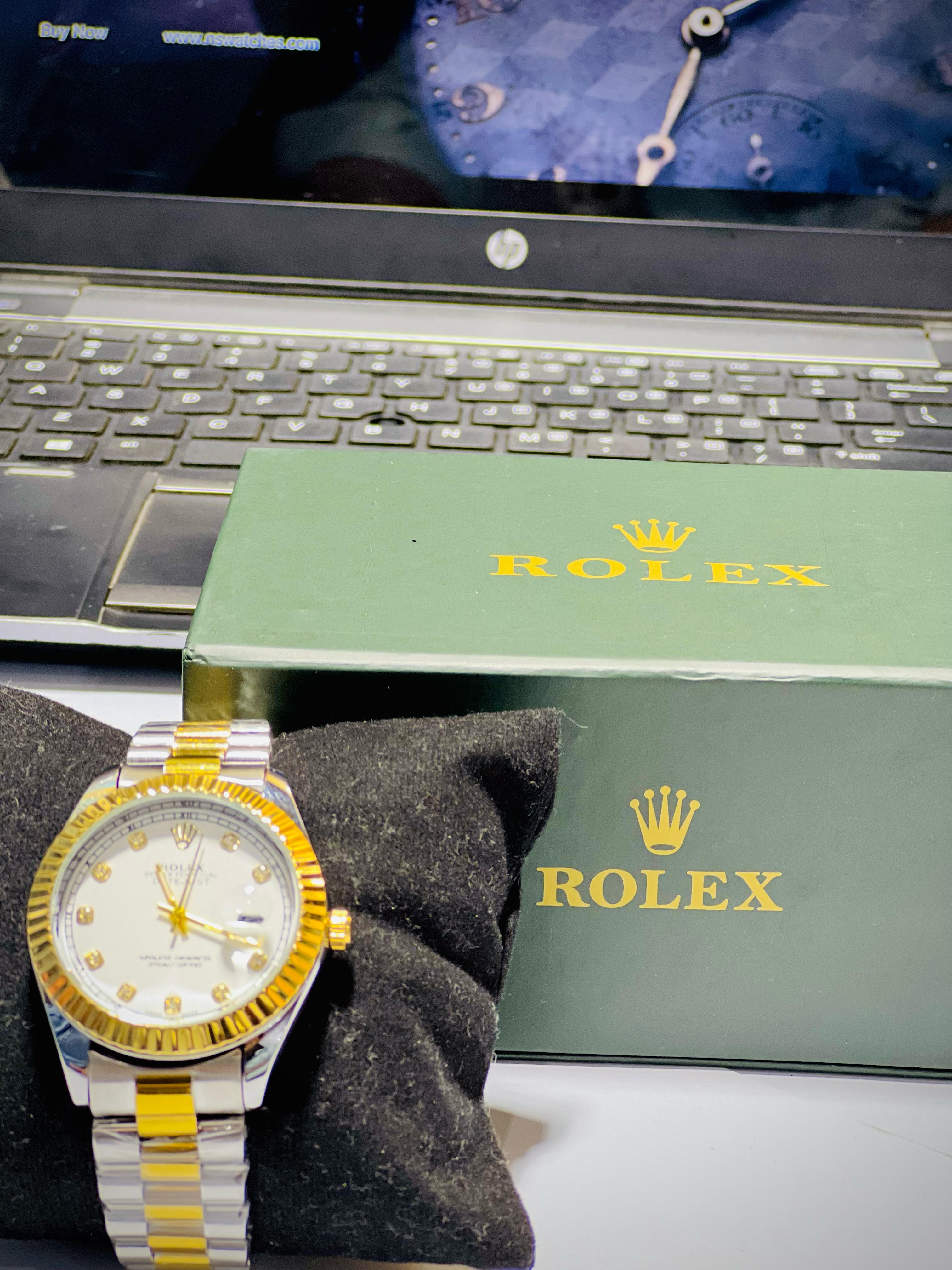 Rolex Style Premium Gold & Silver Timepiece