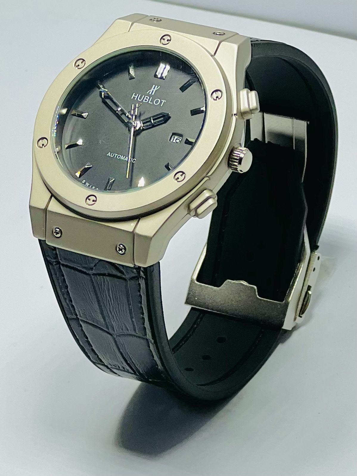 Hublot Style Premium Timepiece – Elegant & Timeless