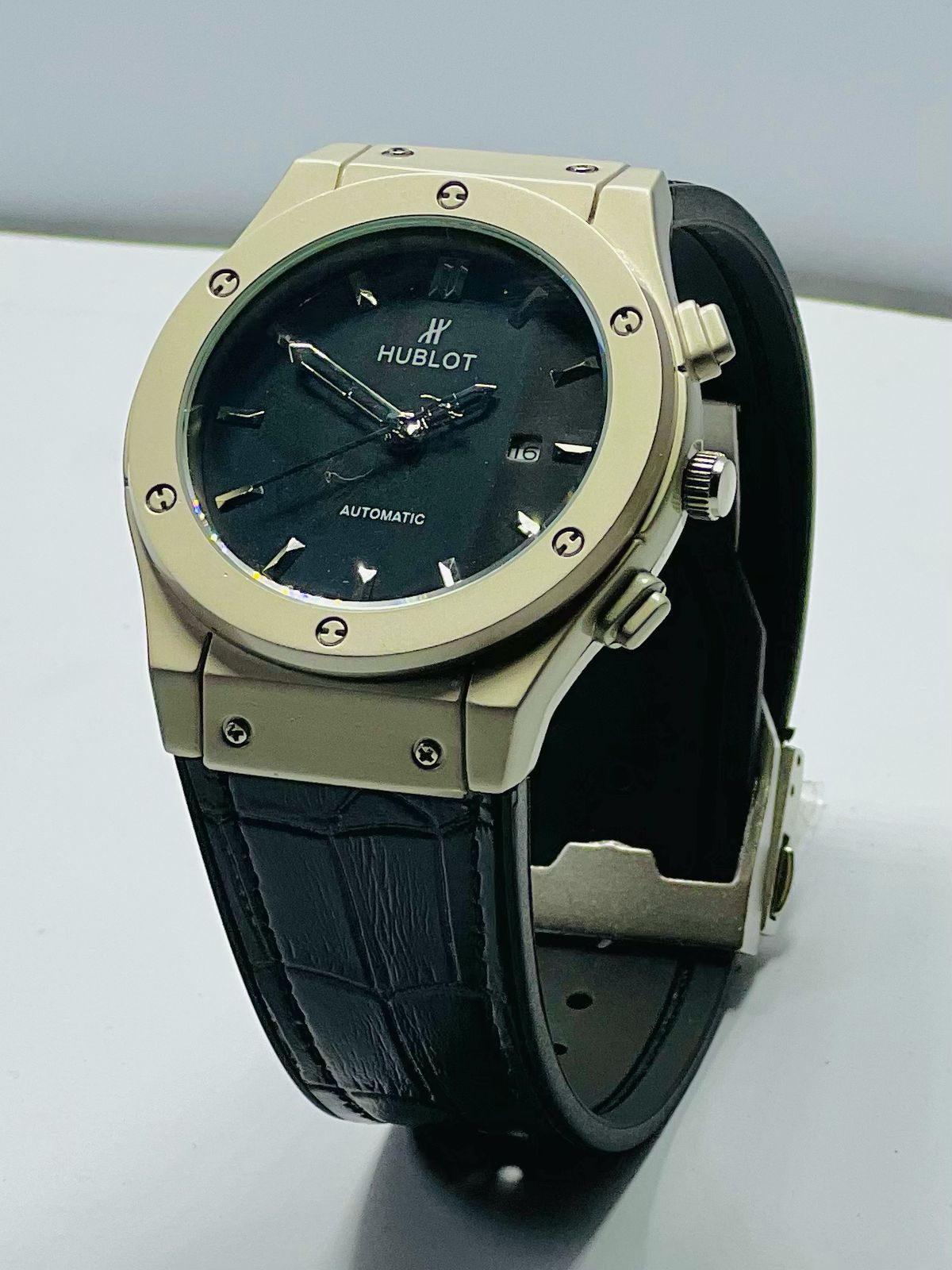 Hublot Style Premium Timepiece – Elegant & Timeless