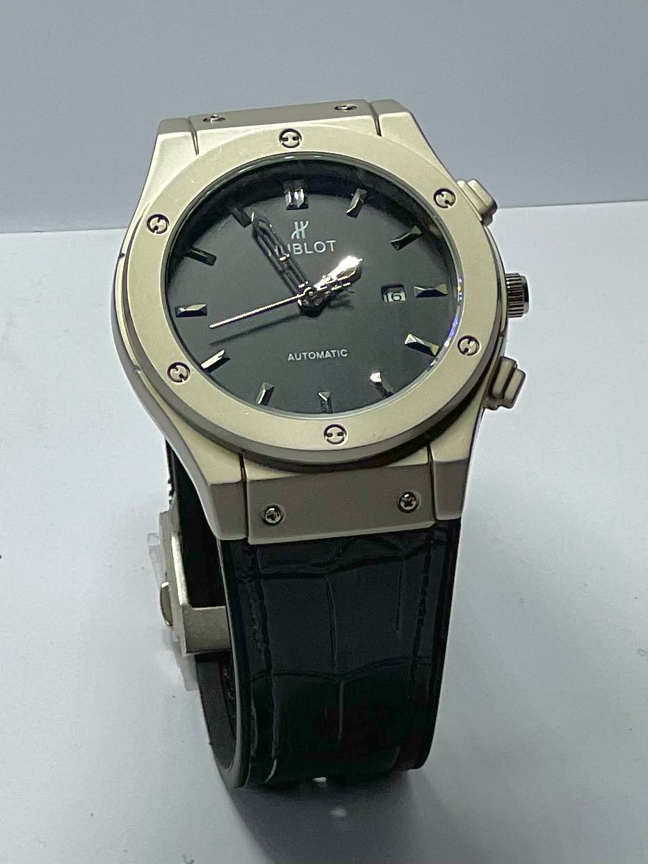 Hublot Style Premium Timepiece – Elegant & Timeless